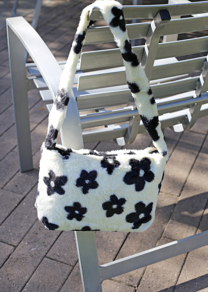 Daisy Shoulder Bag  ACCESSORIES - Shop Miss A