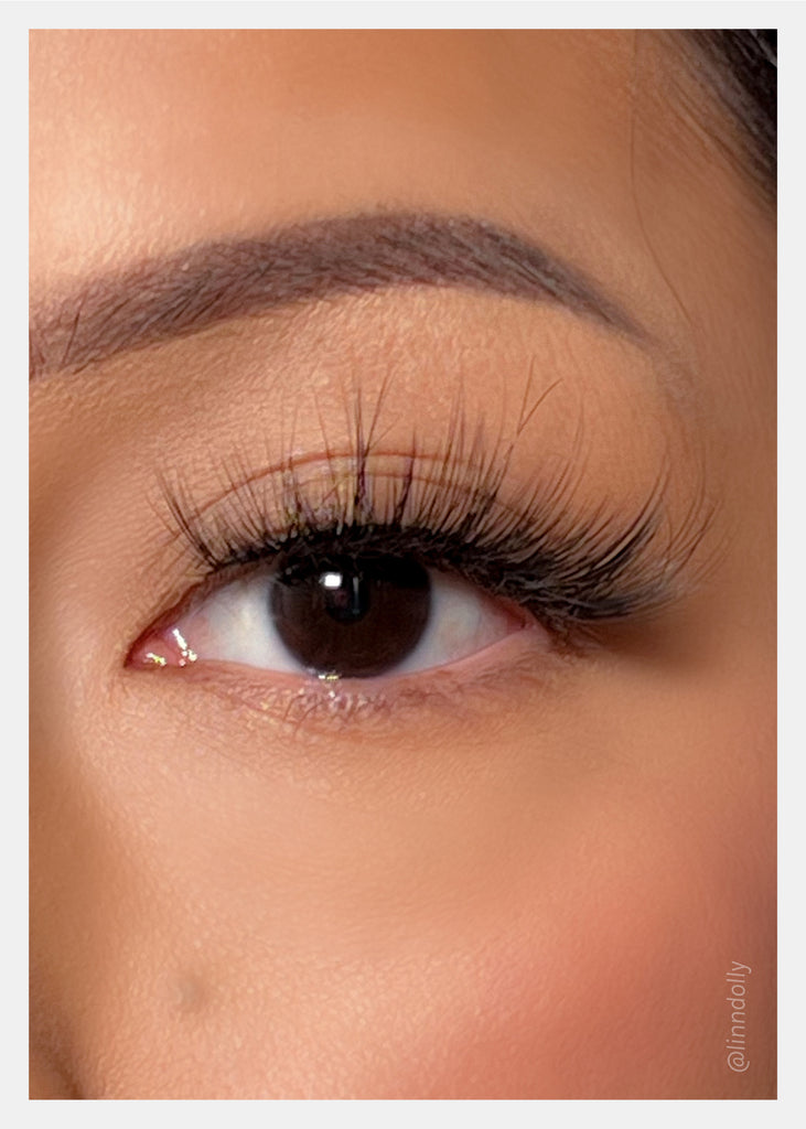 Magical Girl Natural Eyelashes – Emiko  COSMETICS - Shop Miss A