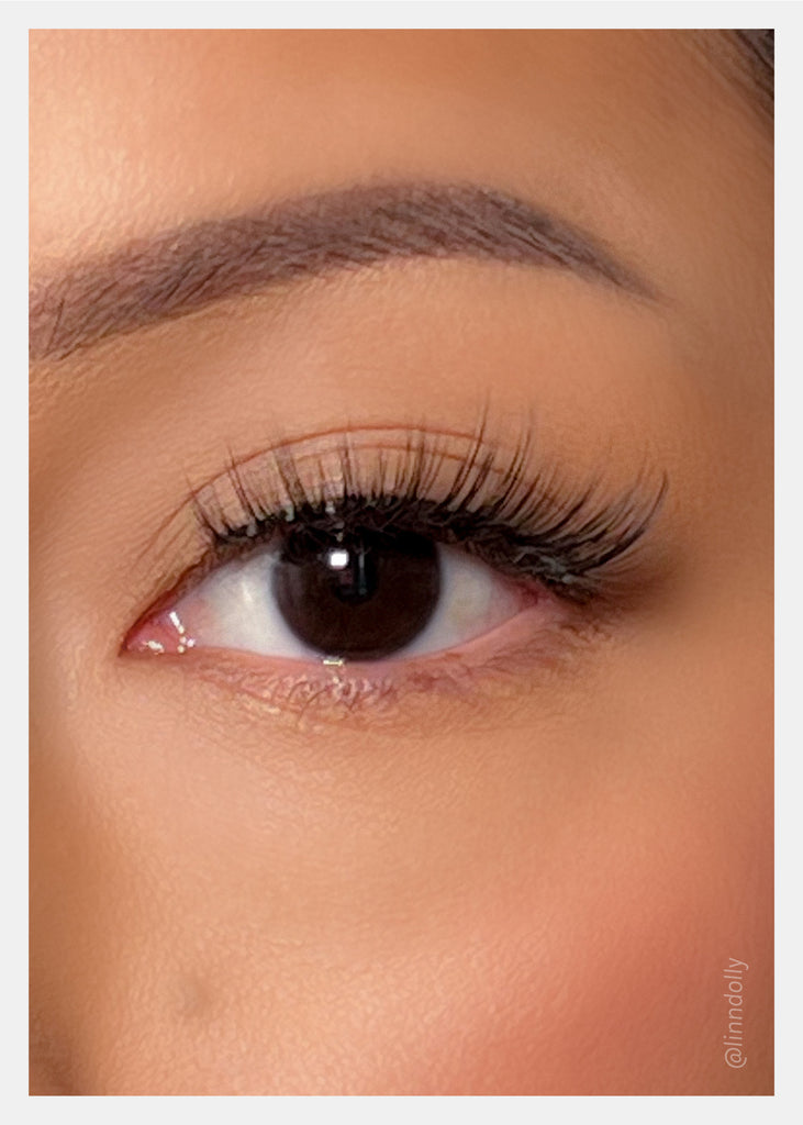 Magical Girl Natural Eyelashes – Suki  COSMETICS - Shop Miss A